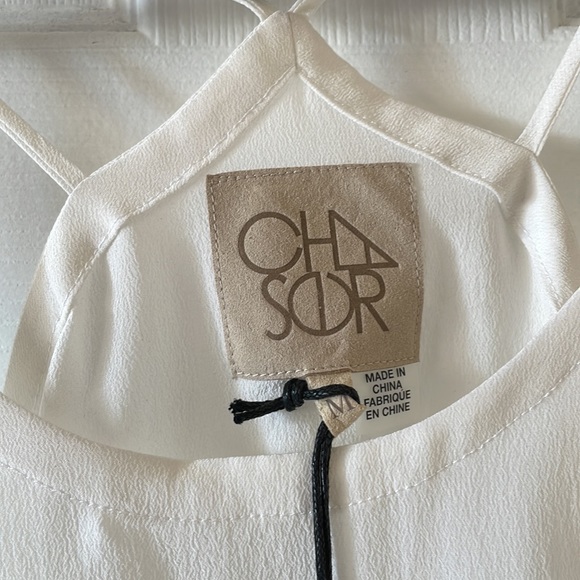 Chaser SILK basics white strappy scoop neck cami - Picture 4 of 6